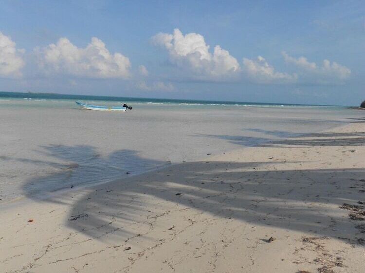 هتل Nathan S Lodge