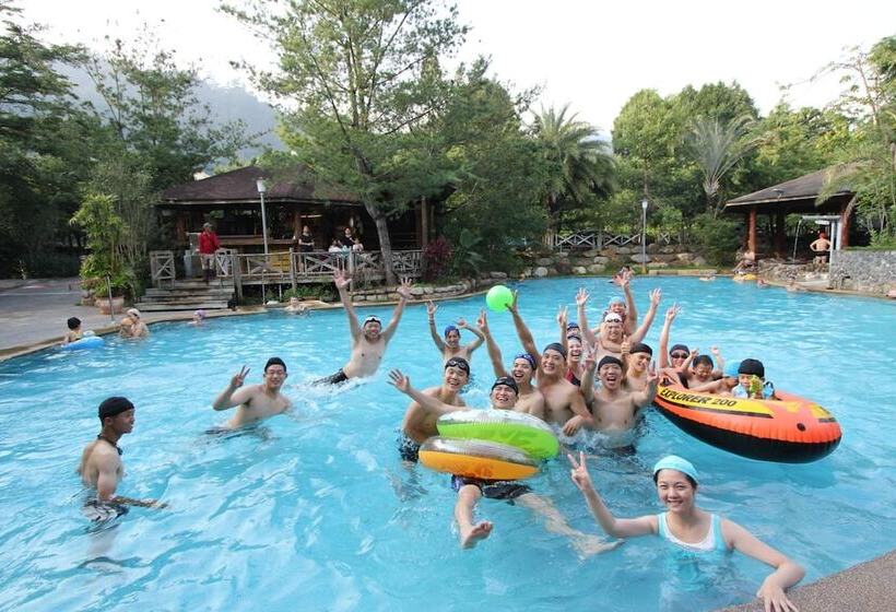 هتل Pei Kong Creek Resort