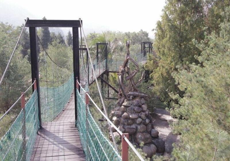 هتل Pei Kong Creek Resort