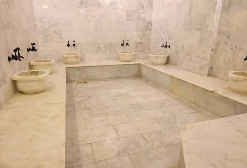 Swiss Inn Resort Hotel & Spa Ayas