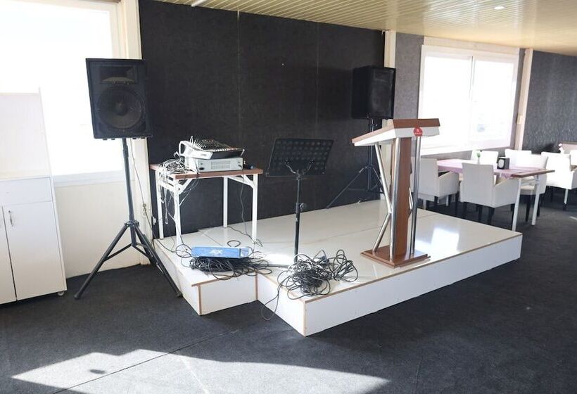 Swiss Inn Resort Hotel & Spa Ayas