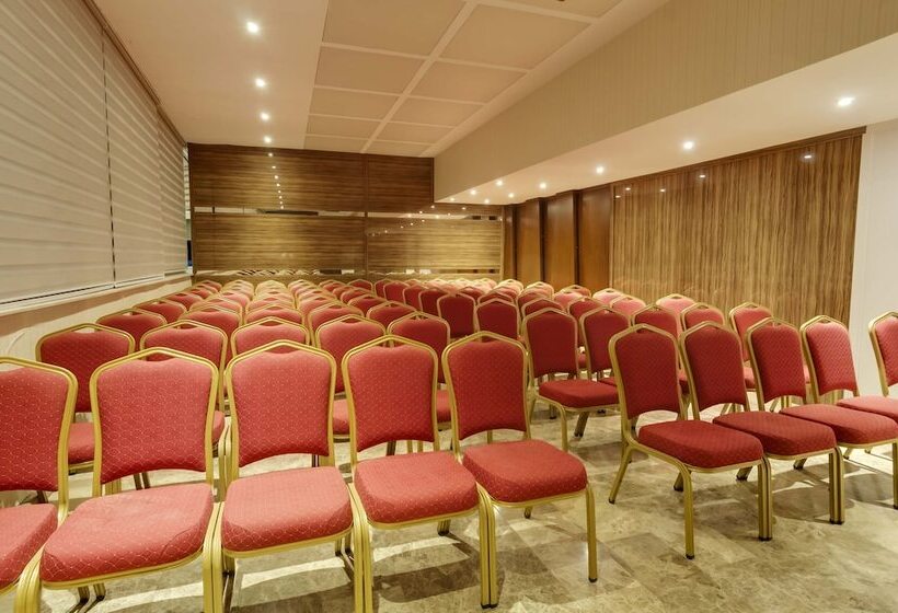 Swiss Inn Resort Hotel & Spa Ayas