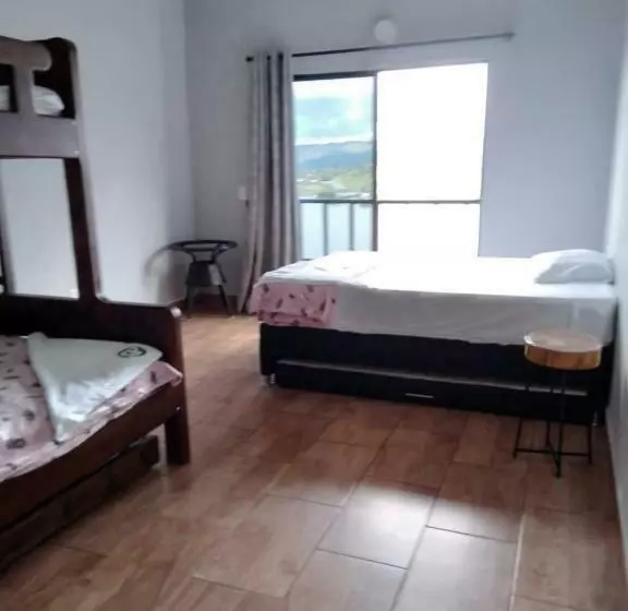ユースホステル Finca Hotel Paraiso Guatapé El Peñol