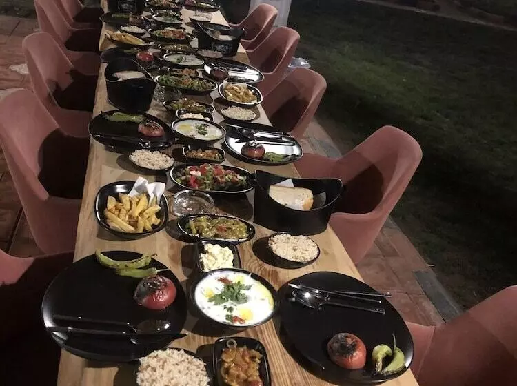 Hotelli Assos Bianca Suites