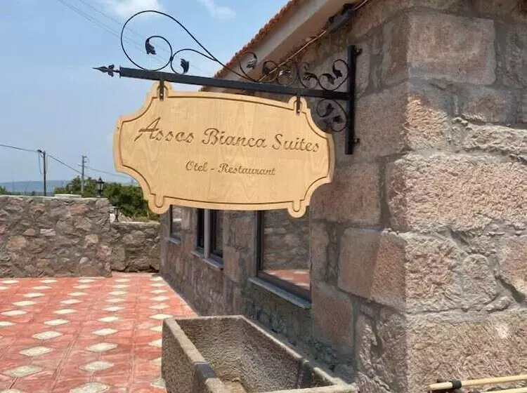 Hotelli Assos Bianca Suites