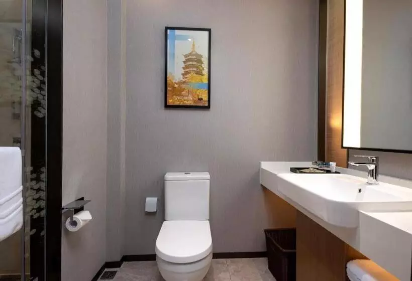 هتل Hampton By Hilton Hangzhou West Lake