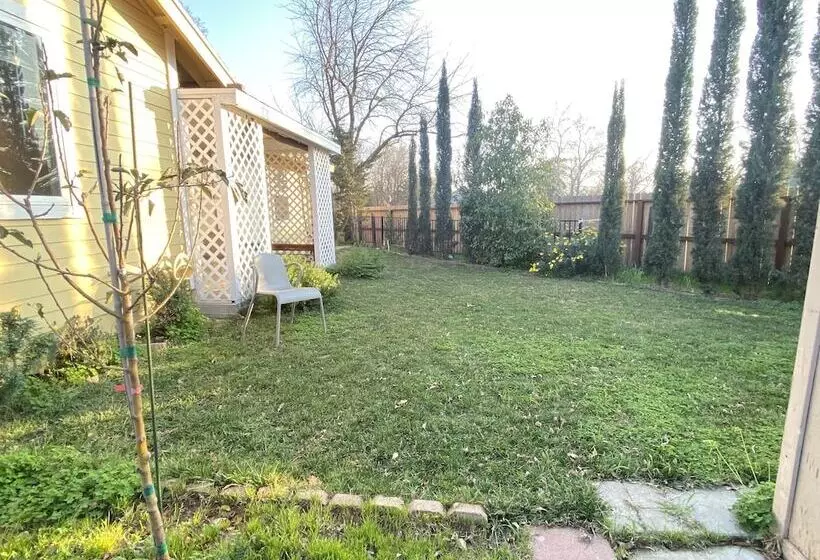 Retkeilymaja Whole Family   Wholestyl