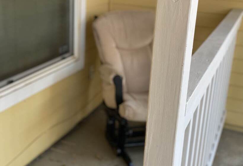 هاستل Whole Family Wholestyl