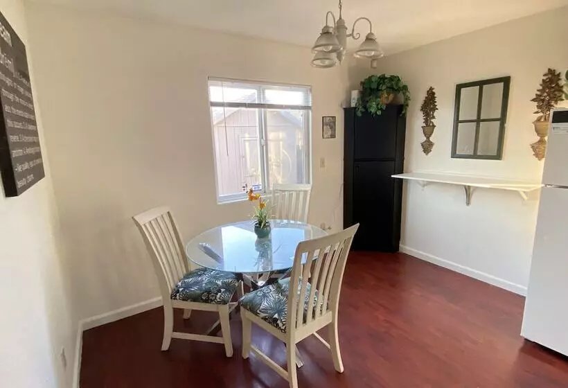 Retkeilymaja Whole Family   Wholestyl