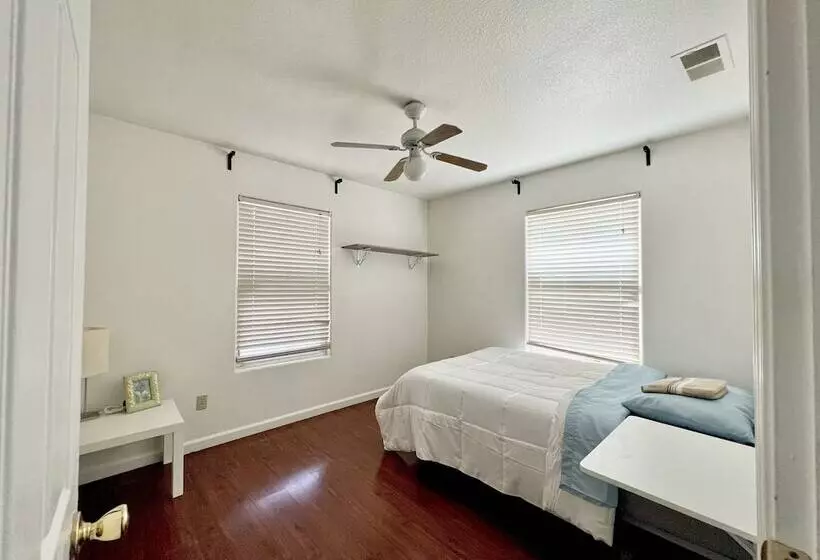 Retkeilymaja Whole Family   Wholestyl