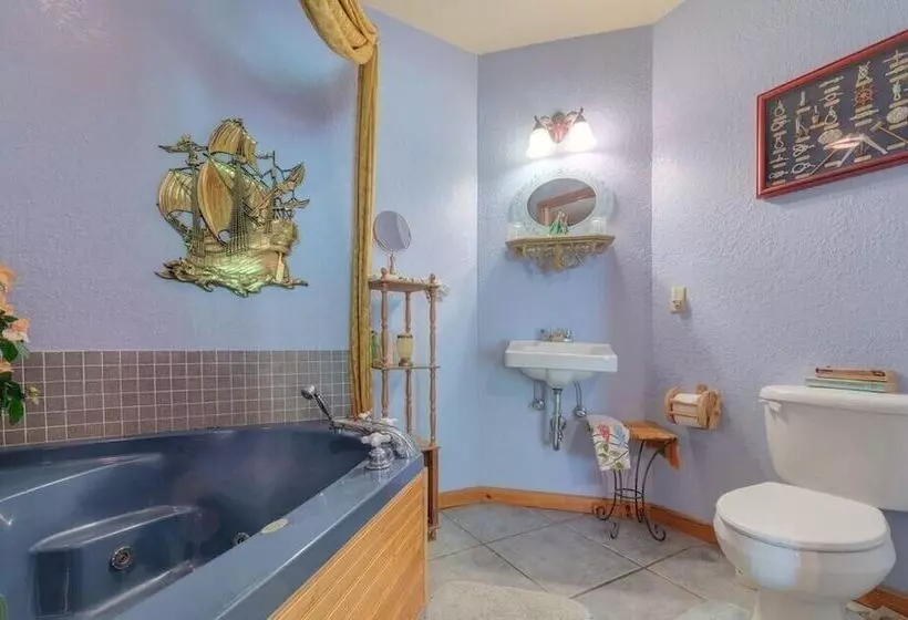 Aamiaismajoitus (B&B) Cabin On The Lake