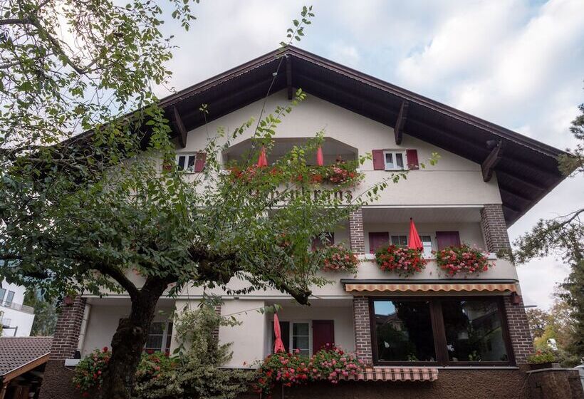 تختخواب و صبحانه Gästehaus Alpenkranz