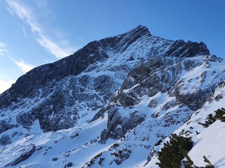 تختخواب و صبحانه Gästehaus Alpenkranz