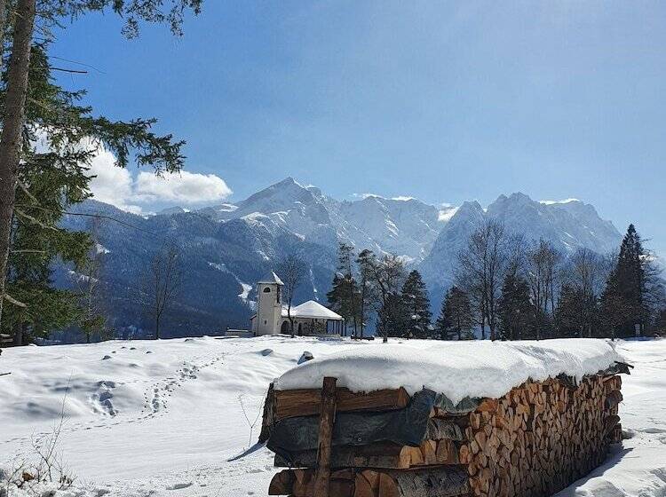 تختخواب و صبحانه Gästehaus Alpenkranz