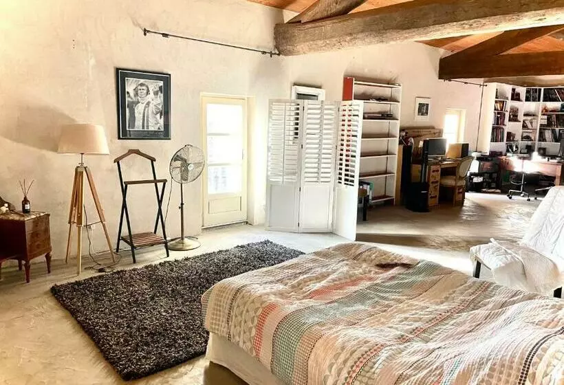 Aamiaismajoitus (B&B) Maison Antonia