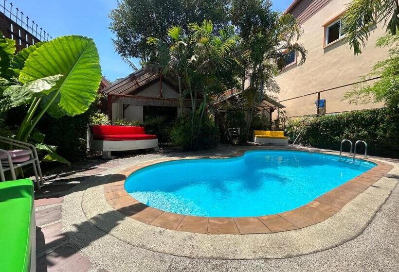 צימר Passion Nai Harn