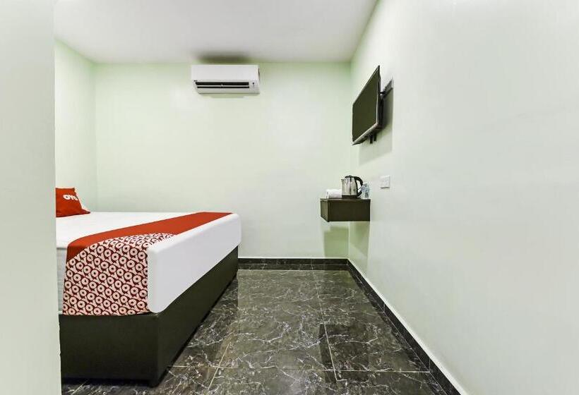 בית מלון כפרי Oyo 90445 Th