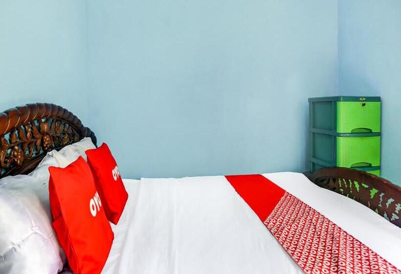 هتل Spot On 90879 Ara Predator Funpark