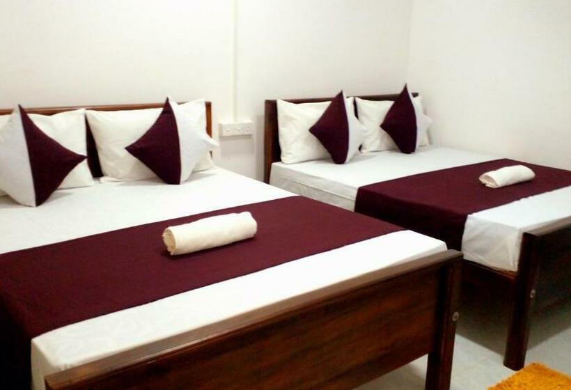 Pension Meegahapokuna Resort