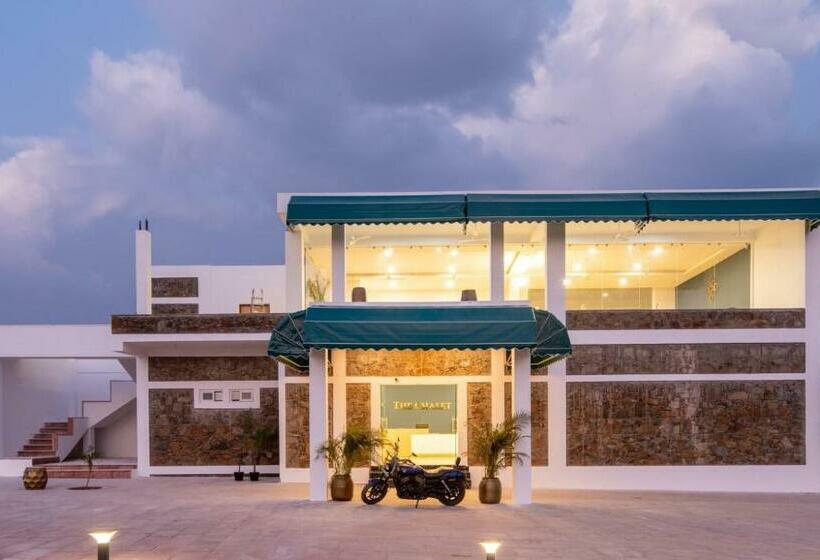 Resort The Chalet By Rampur