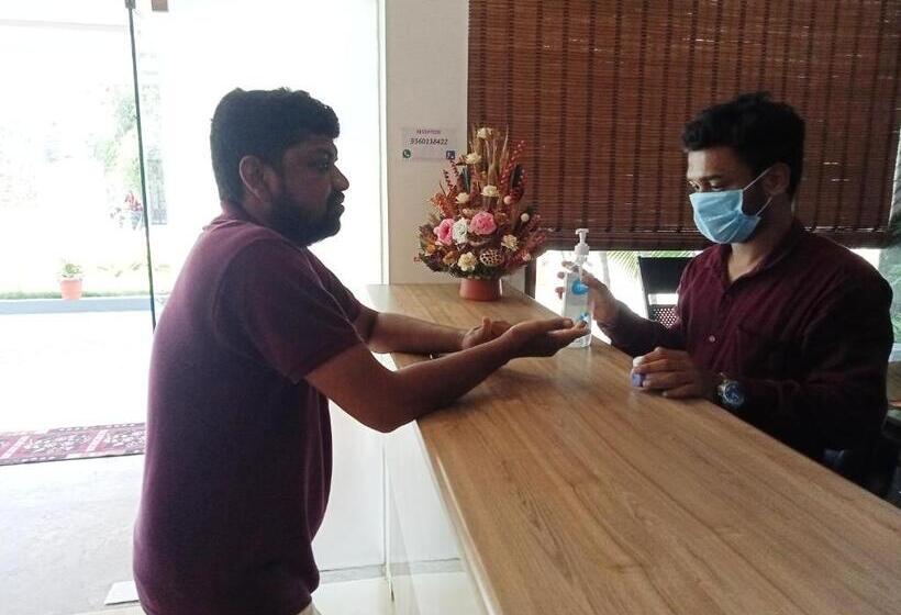 בית מלון כפרי Jb Residency