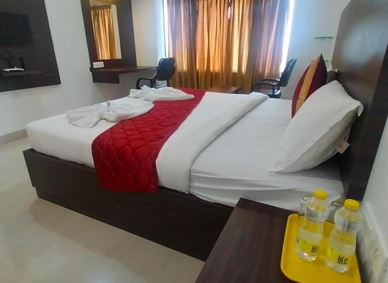 בית מלון כפרי Jb Residency