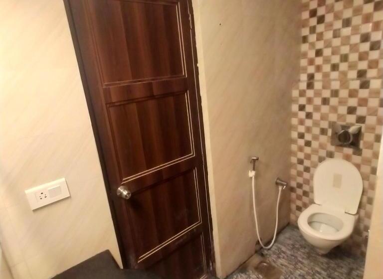 בית מלון כפרי Jb Residency