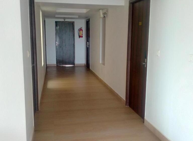 בית מלון כפרי Jb Residency