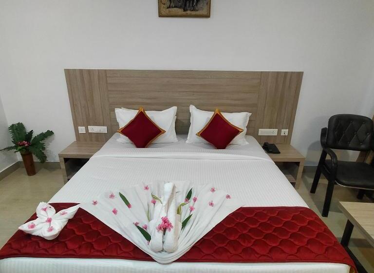 בית מלון כפרי Jb Residency