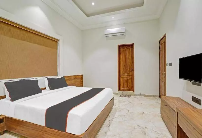 ホテル Ratna Vilas Palace