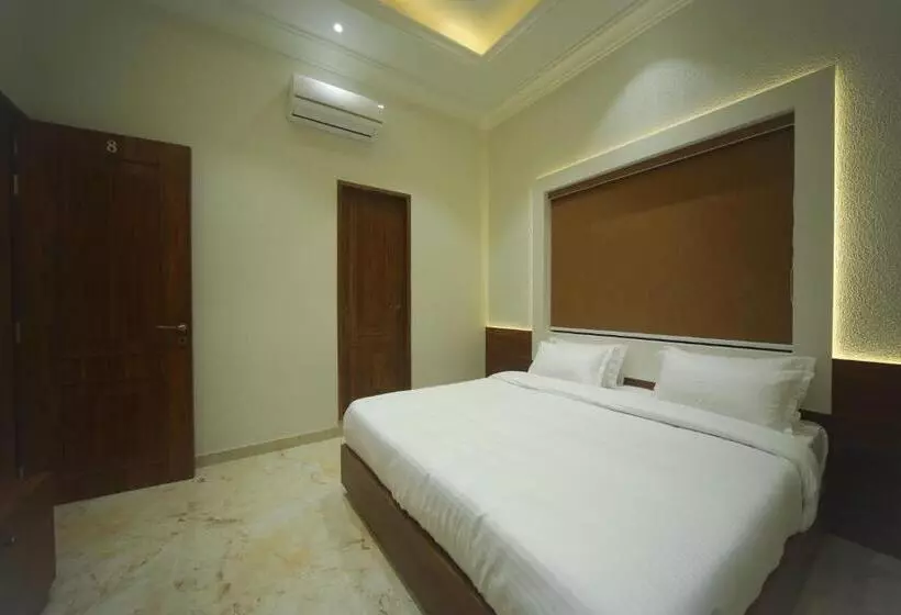 ホテル Ratna Vilas Palace