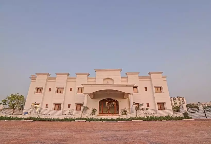 ホテル Ratna Vilas Palace