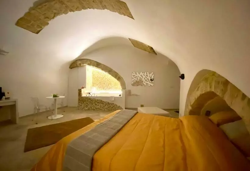 تختخواب و صبحانه Number 12 Bari