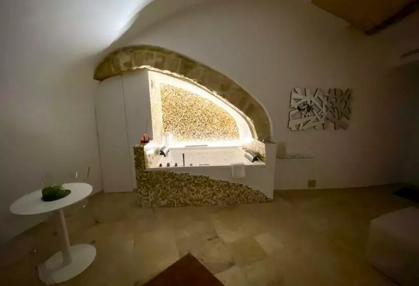 تختخواب و صبحانه Number 12 Bari