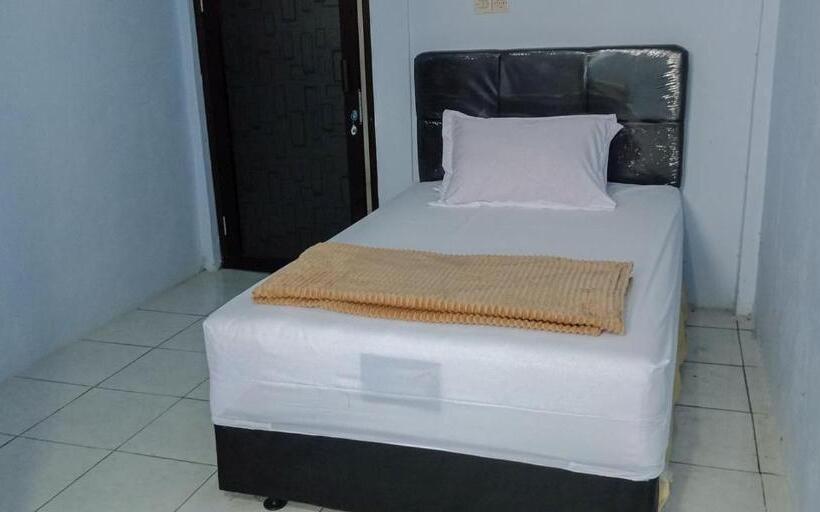 酒店 Citra Green House Syariah Near Universitas Tulungagung