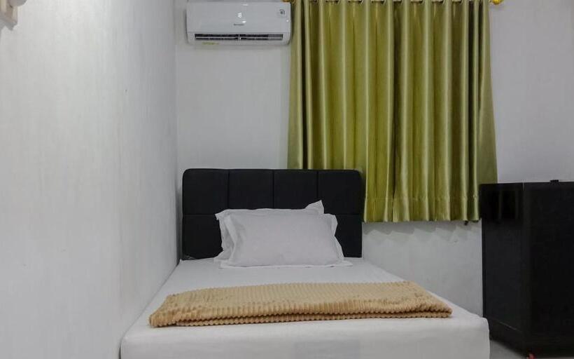 酒店 Citra Green House Syariah Near Universitas Tulungagung