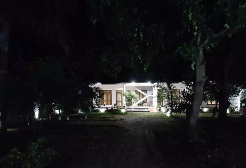 Elegarden Hotel & Restaurant