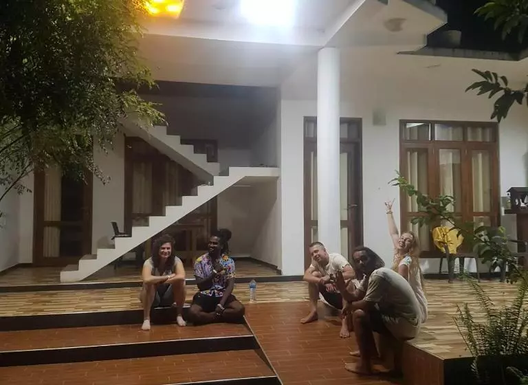 Elegarden Hotel & Restaurant
