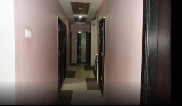 فندق Sanket Regency, Miraj