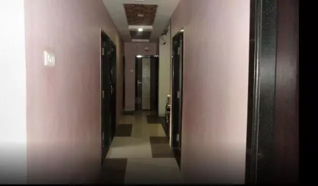 ホテル Sanket Regency, Miraj
