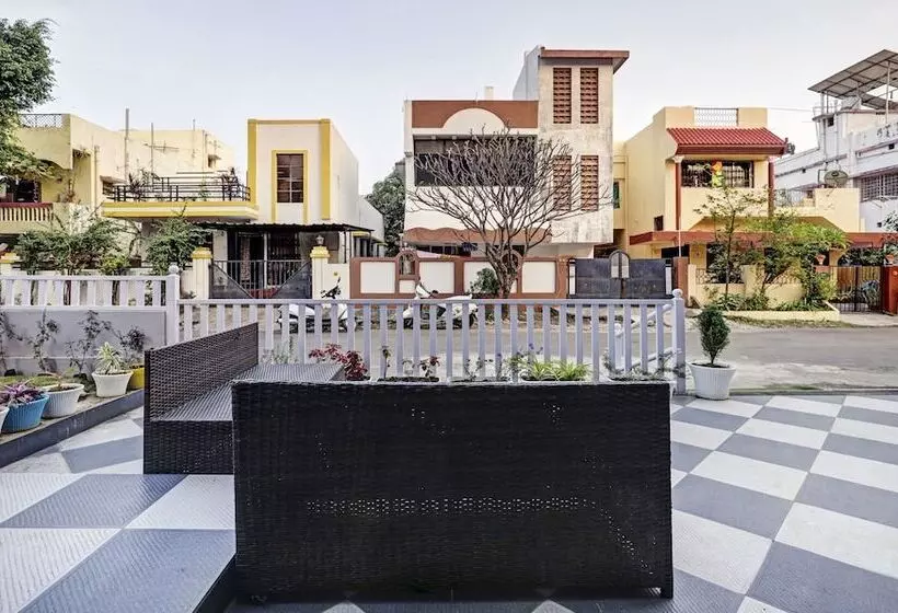 هتل Treebo Finesta Suites, Nagpur Airport