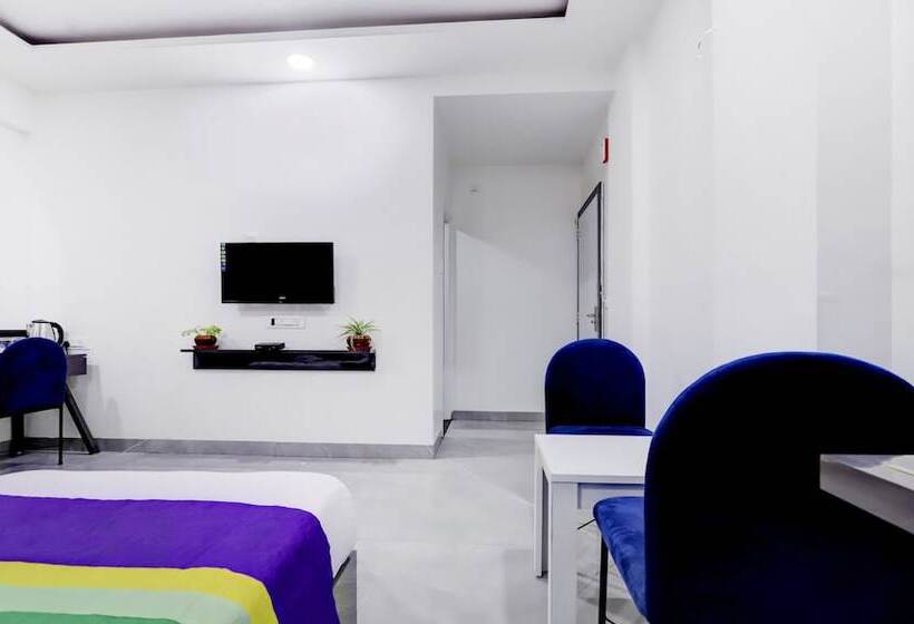 ホテル Treebo Finesta Suites, Nagpur Airport