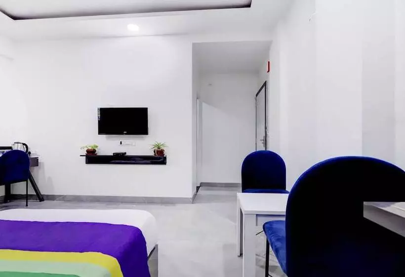 هتل Treebo Finesta Suites, Nagpur Airport