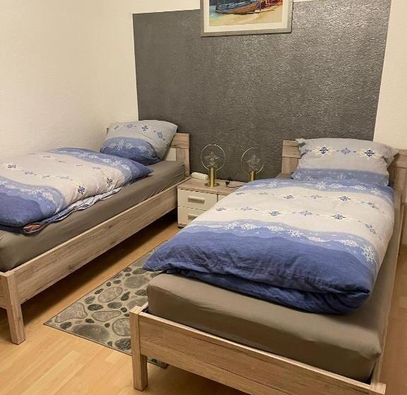 פנסיון Apartment 22