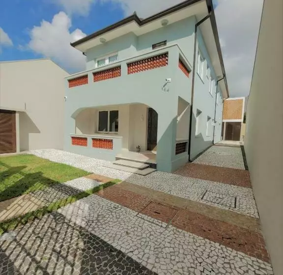 ペンション Paranaguá Lodge