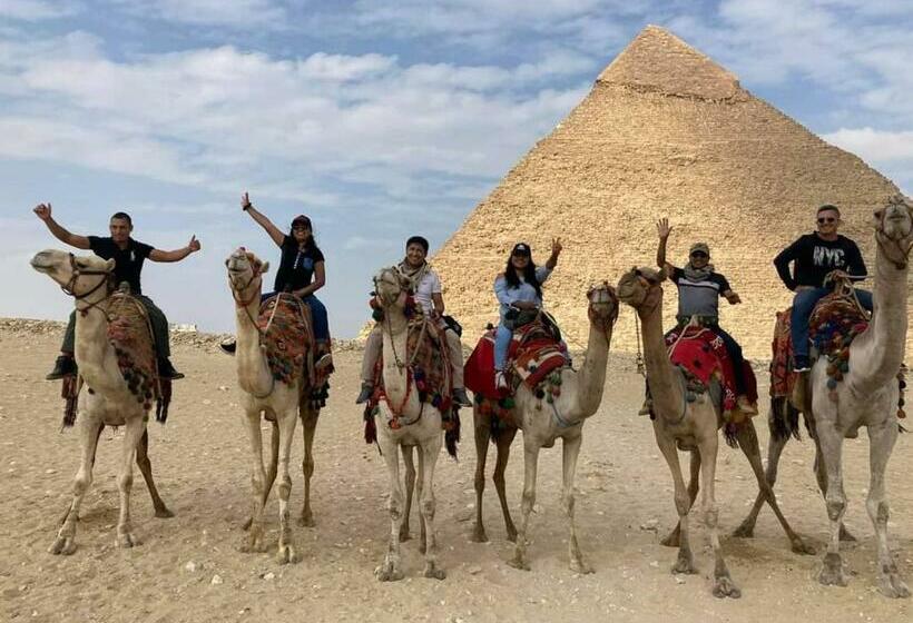 Anubis Kingdom Pyramids