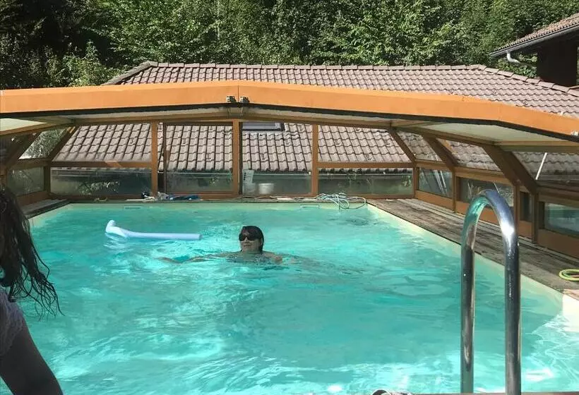 ベッドアンドブレックファースト Chalet Esprit