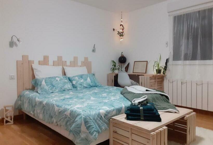 Bed and Breakfast Eclosion De Lumière