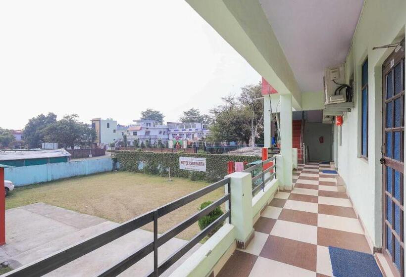 Hotel Oyo 85701 Chitrarth And Party Lawn