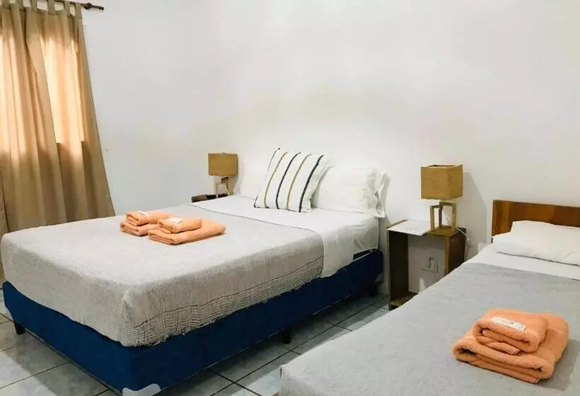 Hotelli Puerto Libertad   Iguazú